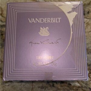 Gloria Vanderbilt Body Powder